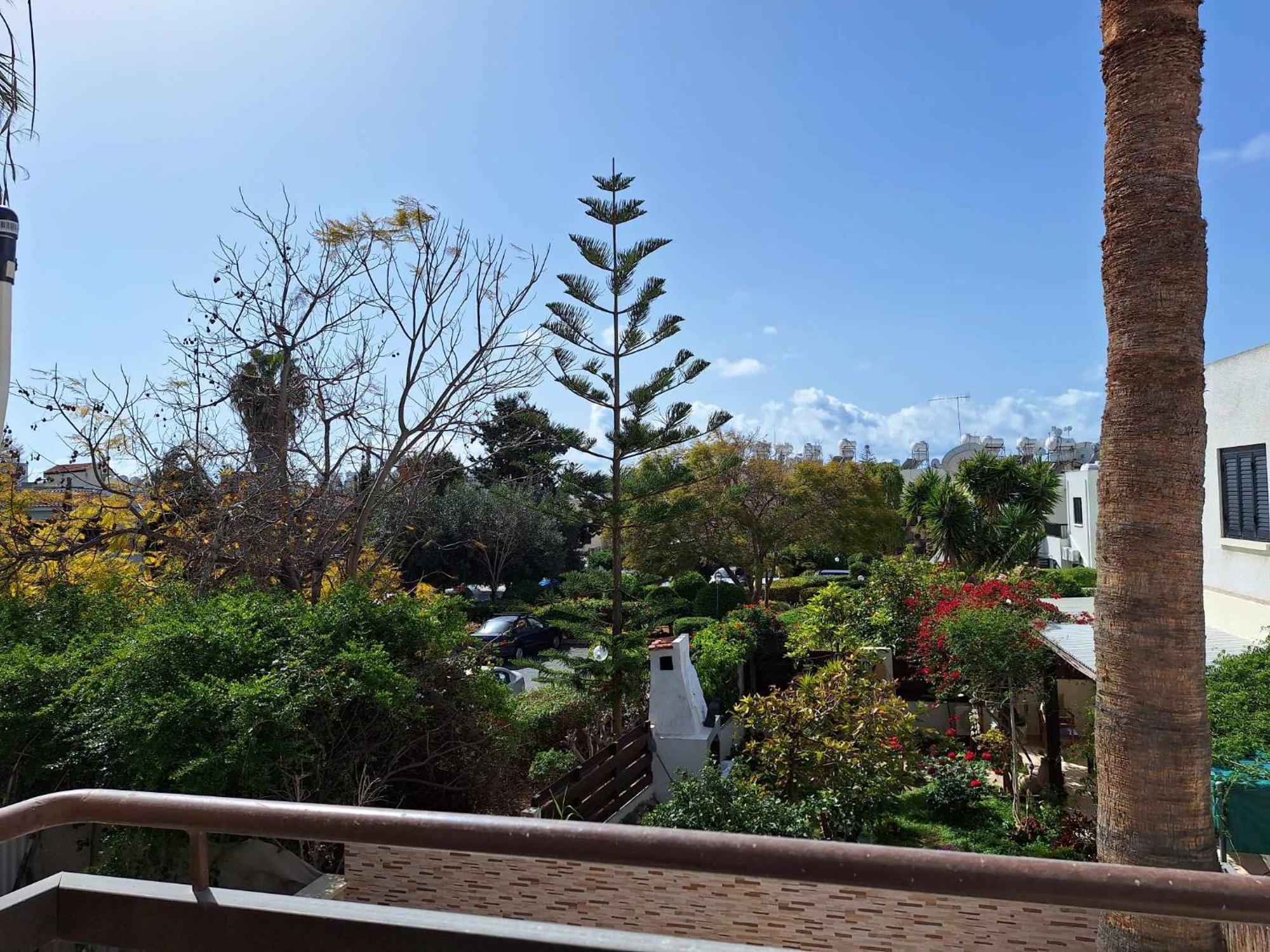 Stylish Apt Kato Paphos Close To Beach & Vibrant Harbor Life מראה חיצוני תמונה